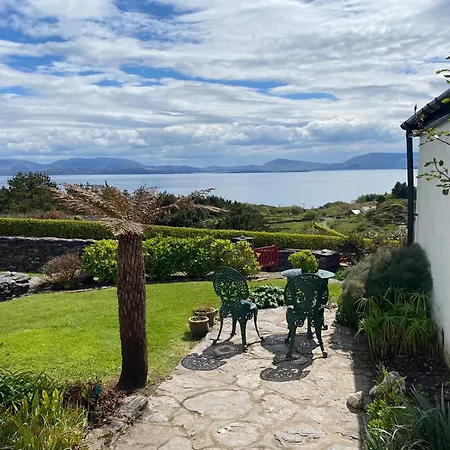 Апартаменты Unique Old Stone