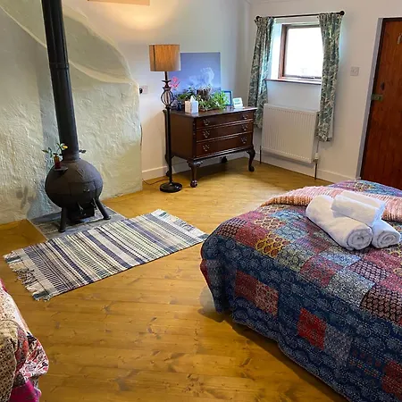 Unique Old Stone Apartament *