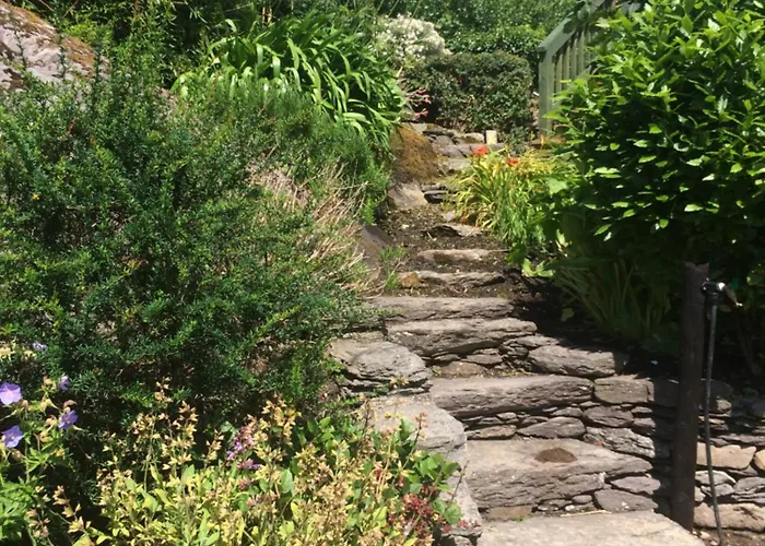 Unique Old Stone Cill Airne