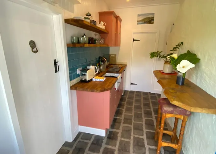 Unique Old Stone * Killarney